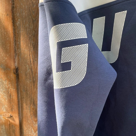 GUESS Men’s Colorblock Blue White Long Sleeve Sweatshirt Size Small - Picture 11 of 13